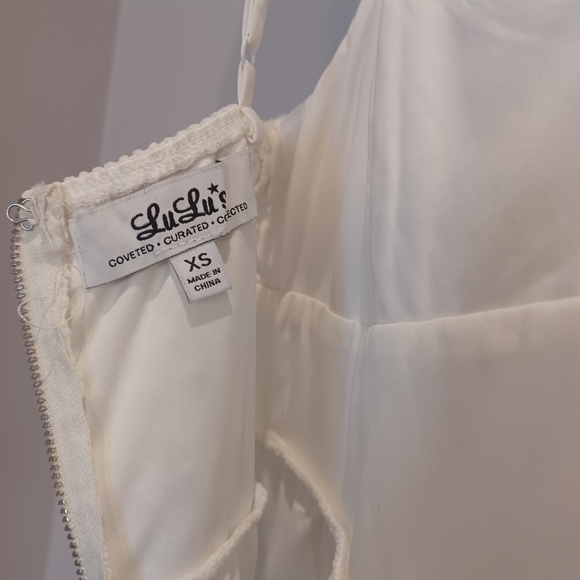 NWOT Lulu's Ivory Geometric Lace Dress w/ Underlay - Picture 8 of 10